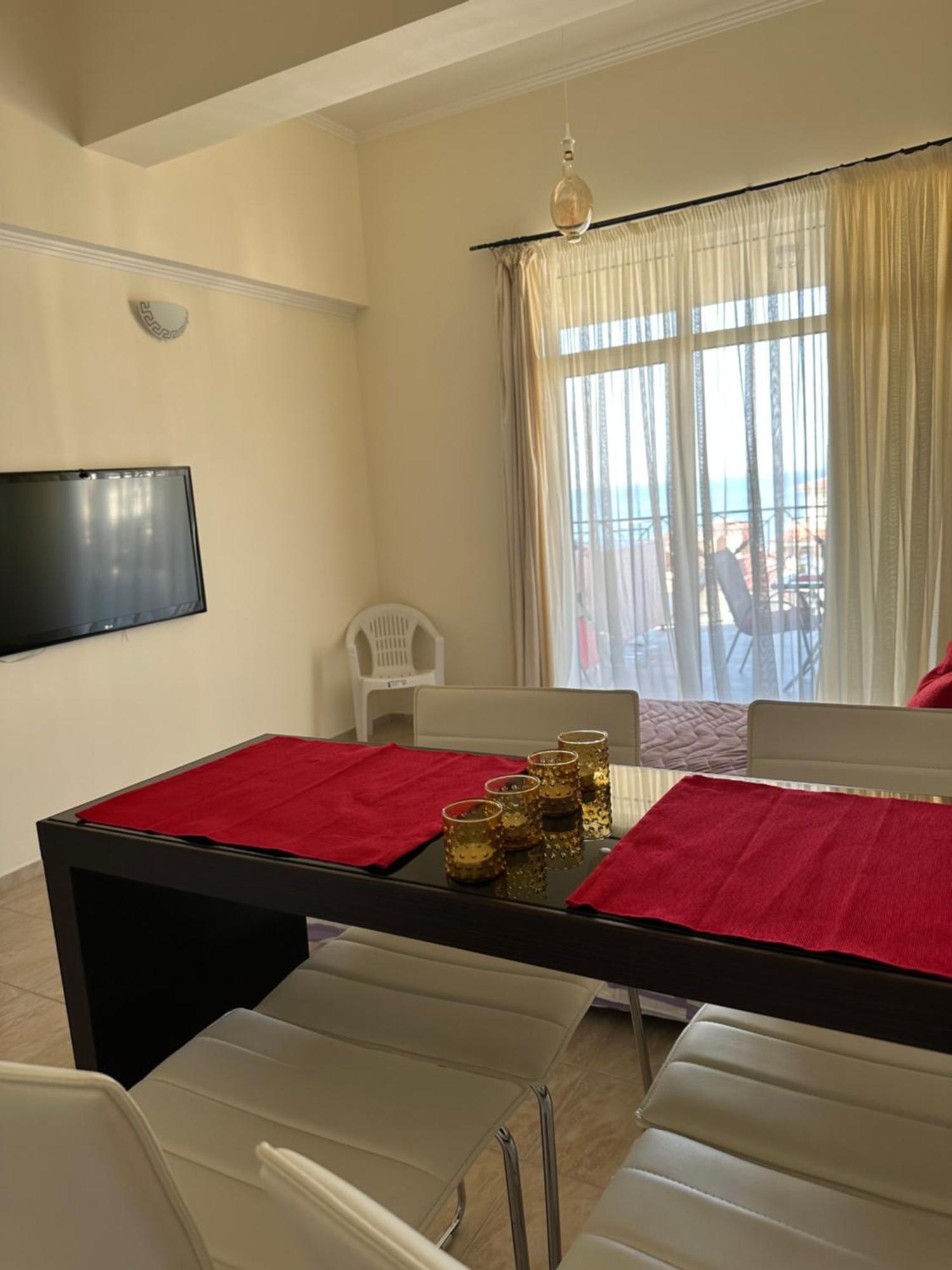 Andalusia Apartments เอเลนีเต ภายนอก รูปภาพ
