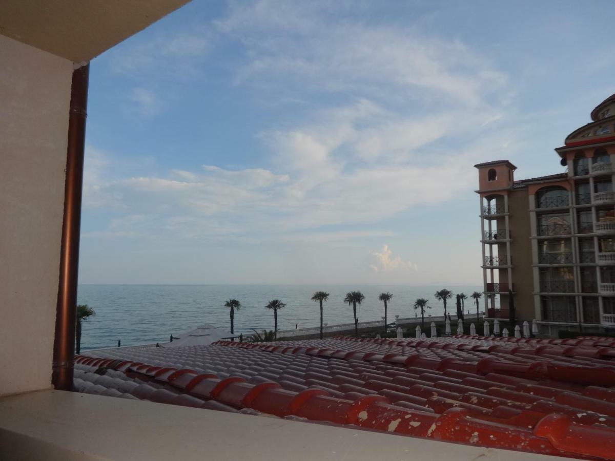 Andalusia Apartments เอเลนีเต ภายนอก รูปภาพ