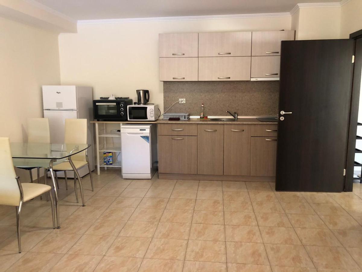 Andalusia Apartments เอเลนีเต ภายนอก รูปภาพ